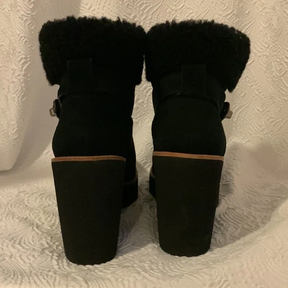 Coach Kenna Boots Black Suede Shearling size 8.5 (firm) - Picture 4 of 13